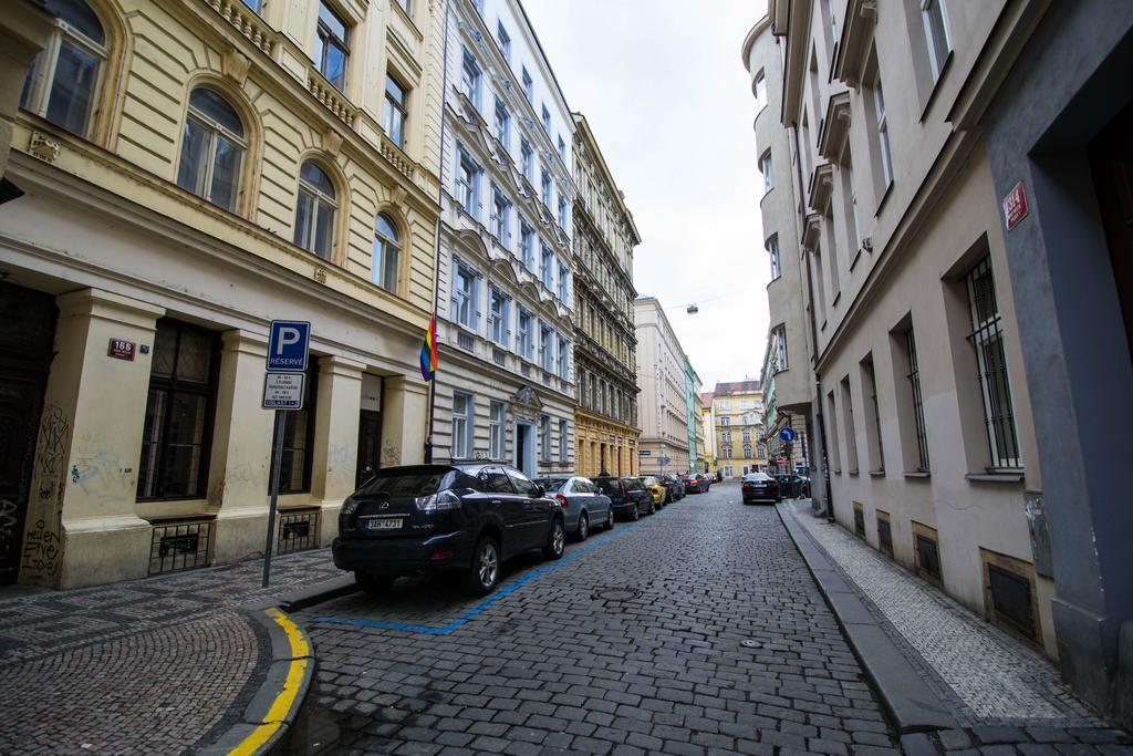 National Theater Ruterra Flat Leilighet Praha Eksteriør bilde