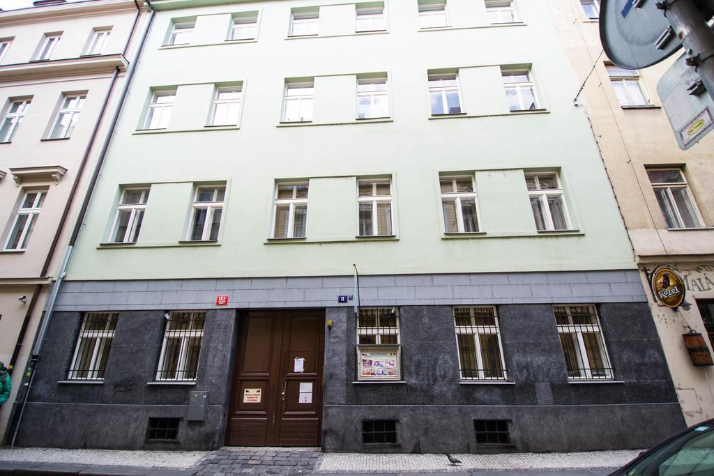 National Theater Ruterra Flat Leilighet Praha Eksteriør bilde